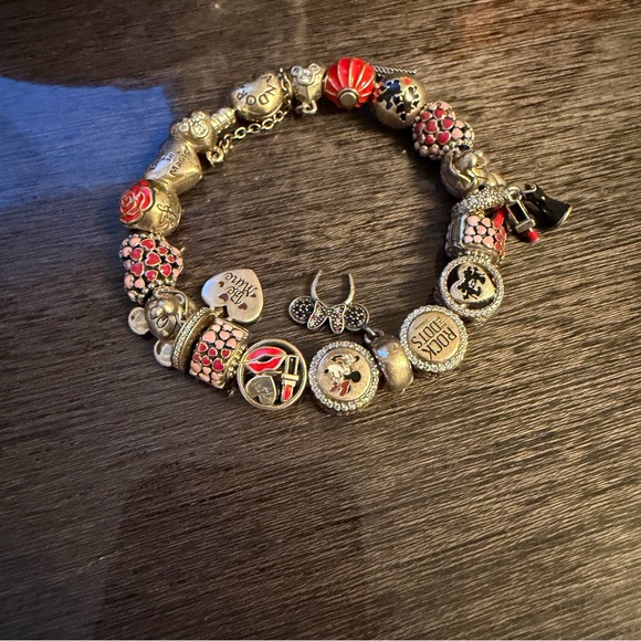 Pandora Jewelry - Elegant Silver and Red/Pink Charm Bracelet